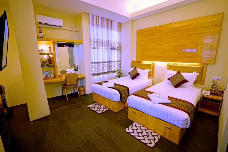 Relax Mandalay Hotel Exterior foto